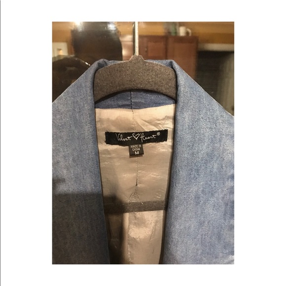 Jean things are the best - Picture 2 of 2